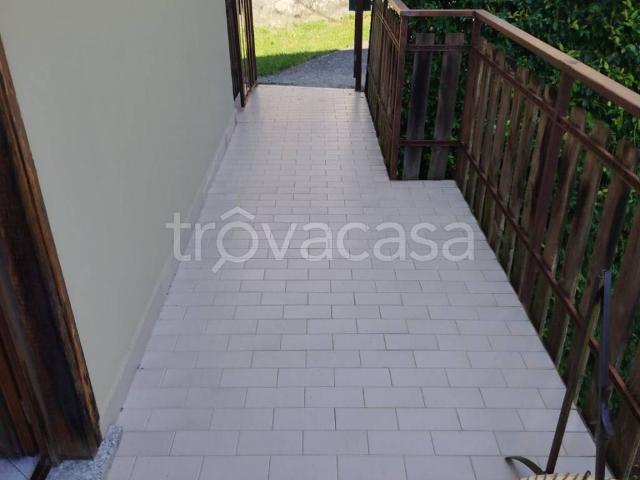 Appartamento in affitto a Berbenno di Valtellina via per La Ceca, arredato, terrazzo, panoramica TrovaCasa