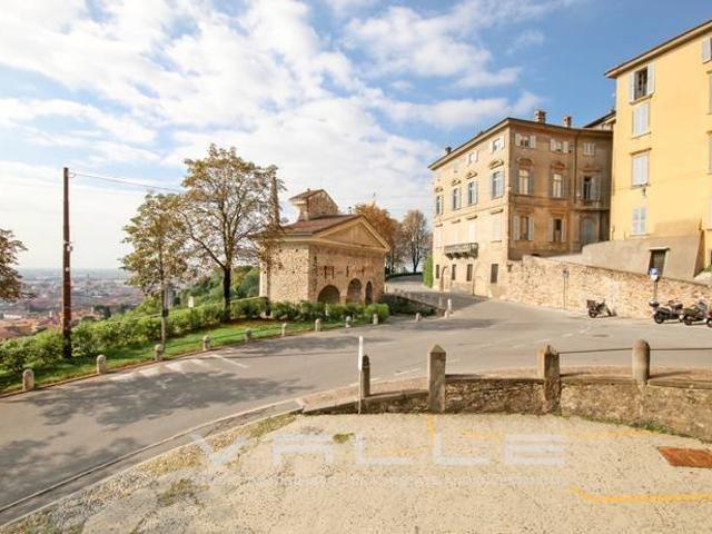 Appartamento in affitto a Bergamo BG