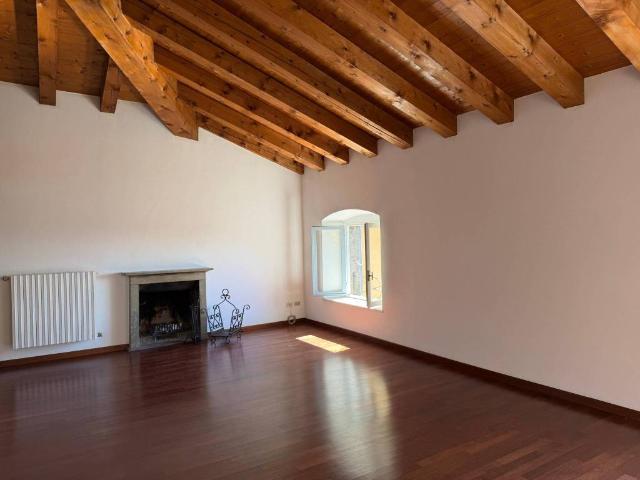 Appartamento in affitto a Bergamo BG