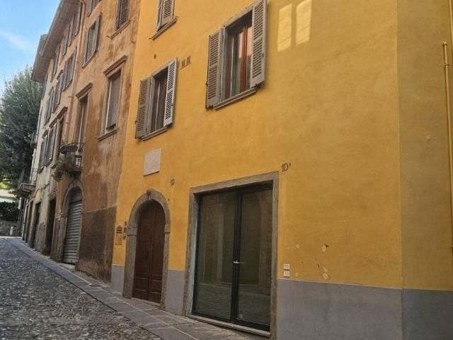 Appartamento in affitto a Bergamo BG