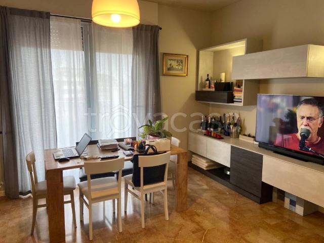 Appartamento in affitto a Bergamo, terrazzo, riscaldamento autonomo, parzialmente arredato TrovaCasa