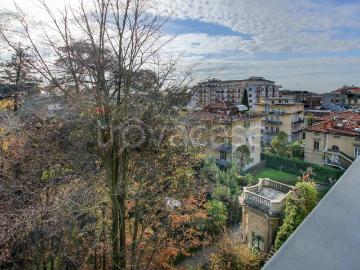 Appartamento in affitto a Bergamo, terrazzo, vista panoramica, box doppio TrovaCasa