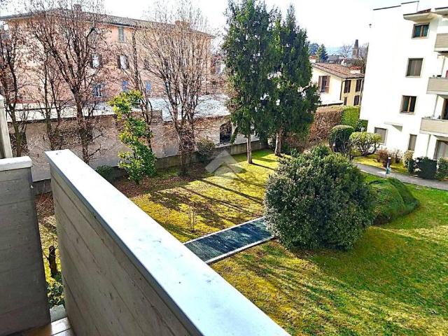Appartamento in affitto a Bergamo via Milazzo, 12, arredato, box, ascensore TrovaCasa
