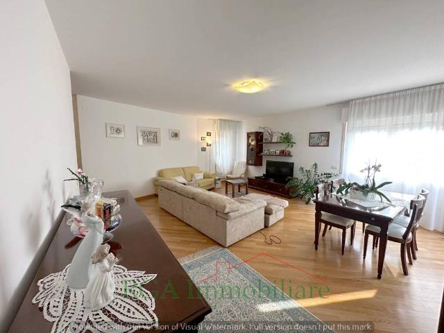 Appartamento in affitto a Bergamo via Monte Ortigara, giardino privato, terrazzo, box doppio TrovaCasa