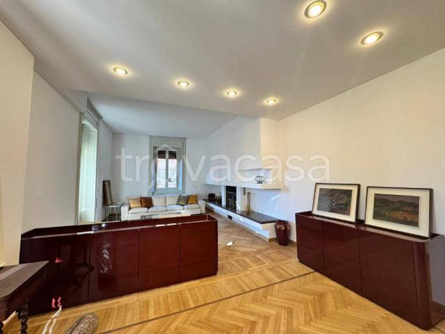 Appartamento in affitto a Bergamo via Angelo Mazzi, arredato, ascensore, centrale TrovaCasa