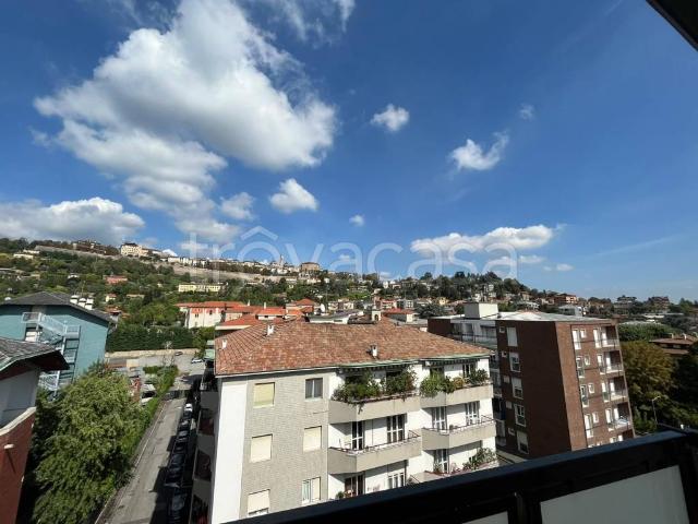 Appartamento in affitto a Bergamo via dello Statuto, 16, arredato, posto auto, terrazzo TrovaCasa