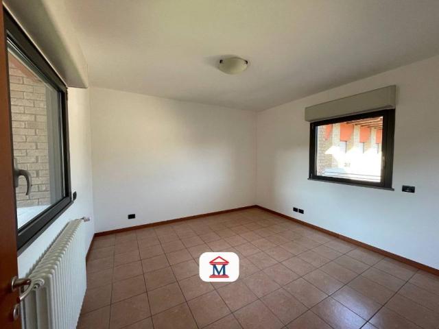 Appartamento in affitto a Bergamo via Giovanni Ruspini, non arredato/vuoto, box, terrazzo TrovaCasa