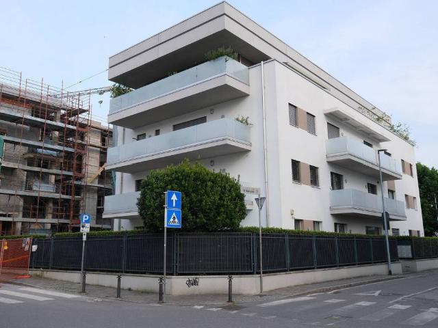 Appartamento in affitto a Bergamo via Pietro Ronzoni, terrazzo, parzialmente arredato, centrale TrovaCasa