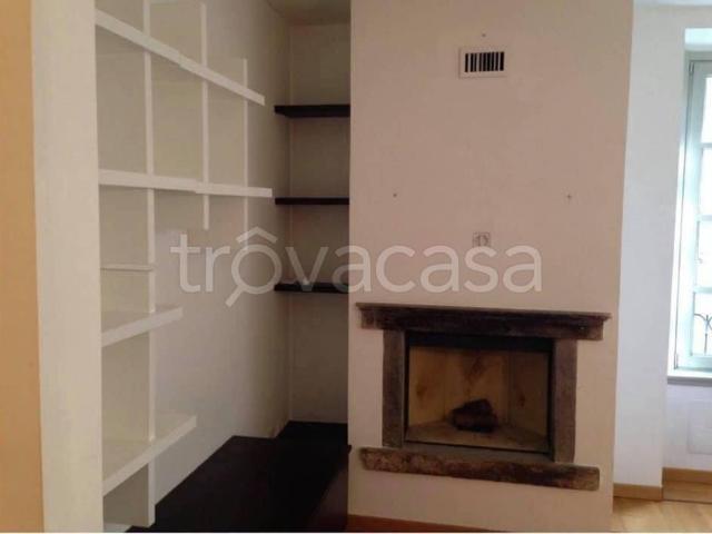 Appartamento in affitto a Bergamo via San Lorenzo, box, immobile di prestigio, parzialmente arredato TrovaCasa