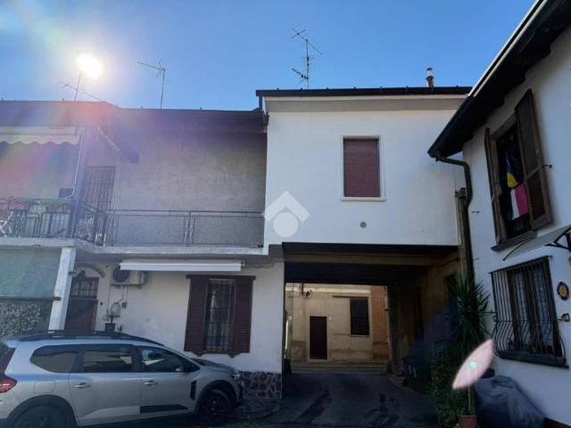 Appartamento in affitto a Biassono MB