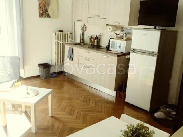 Appartamento in affitto a Biella, arredato, balcone, cucina a vista TrovaCasa