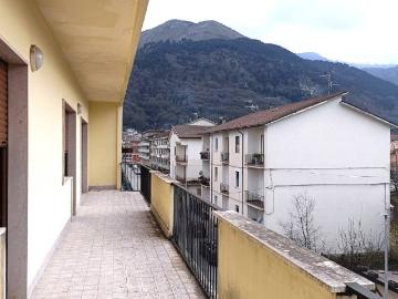 Appartamento in affitto a Bojano CB
