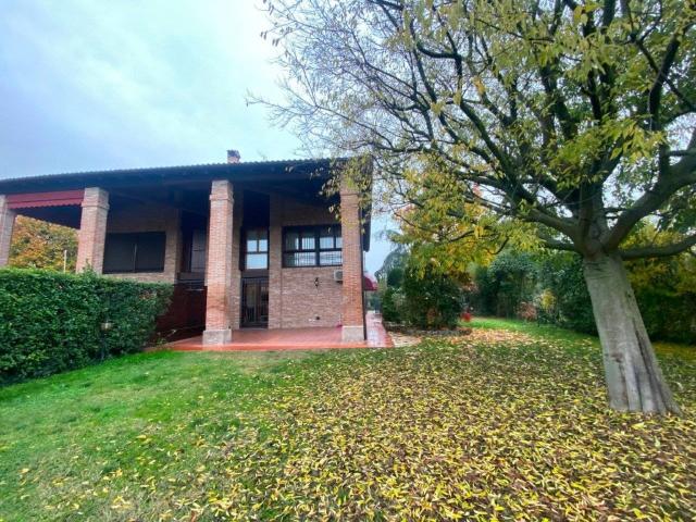 Appartamento in affitto a Bologna, giardino privato, posto auto, parzialmente arredato TrovaCasa