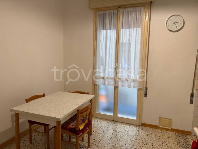 Appartamento in affitto a Bologna via Mascarella, 102, arredato, cantina, balcone TrovaCasa