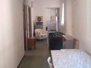 Appartamento in affitto a Bologna via d'Azeglio, Castiglione Tribunale