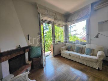 Appartamento in affitto a Bologna via della Frasca, 13, terrazzo, riscaldamento autonomo, parzialmente arredato TrovaCasa
