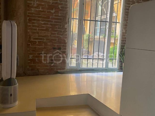 Appartamento in affitto a Bologna via delle Belle Arti, 17, arredato, centrale, soppalco TrovaCasa