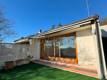 Appartamento in affitto a Bologna via di Gaibola, non arredato/vuoto, giardino privato, box TrovaCasa