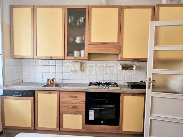Appartamento in affitto a Bologna via di Ravone, arredato, balcone, cucina abitabile TrovaCasa