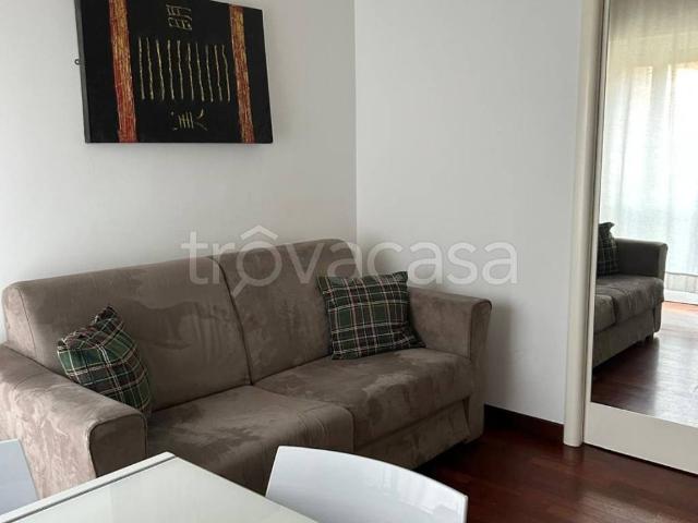 Appartamento in affitto a Bologna via Emilio Baumann, arredato, balcone, angolo cottura TrovaCasa