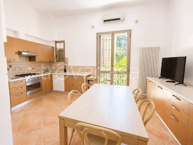 Appartamento in affitto a Bologna via Luigi Valeriani, 18, arredato, giardino privato, riscaldamento autonomo TrovaCasa