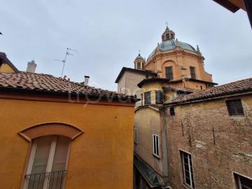 Appartamento in affitto a Bologna via pescherie vecchie, arredato, ascensore, ultimo piano TrovaCasa