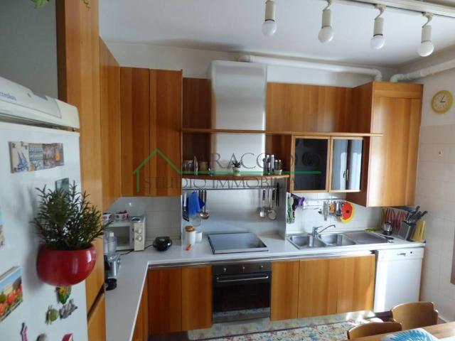Appartamento in affitto a Bollate MI