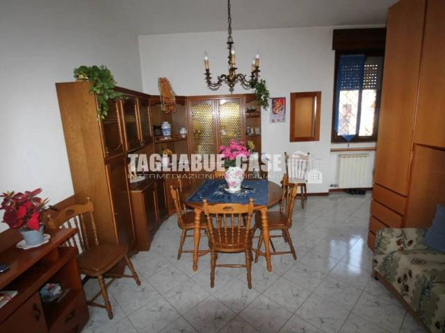 Appartamento in affitto a Bollate MI
