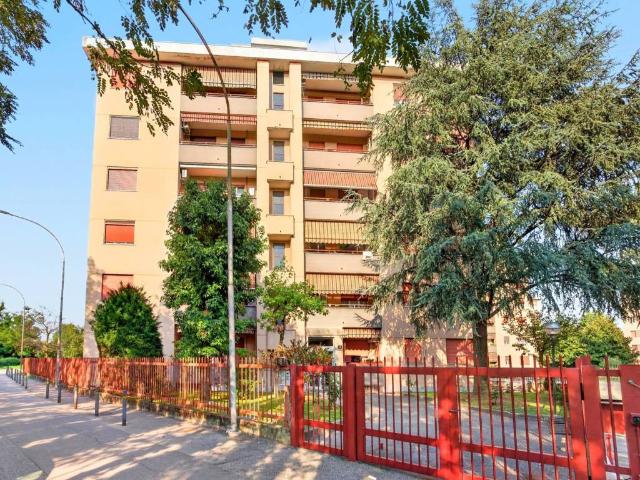 Appartamento in affitto a Bollate MI