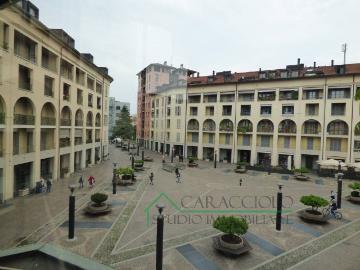 Appartamento in affitto a Bollate piazza Generale Carlo Alberto Dalla Chiesa, non arredato/vuoto, box, riscaldamento autonomo TrovaCasa