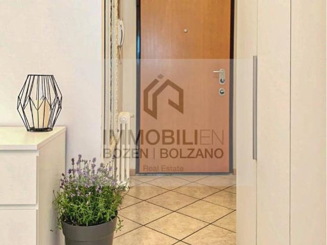 Appartamento in affitto a Bolzano via Roma, 18, box, parzialmente arredato, luminoso TrovaCasa
