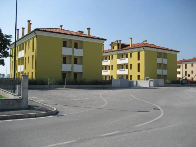 Appartamento in affitto a Bosaro RO