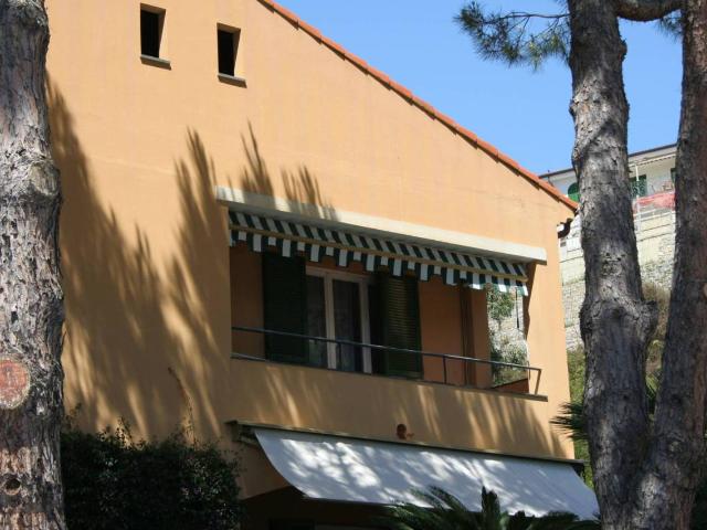 Appartamento in affitto a Bordighera