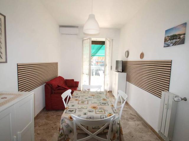 Appartamento in affitto a Borghetto Santo Spirito SV