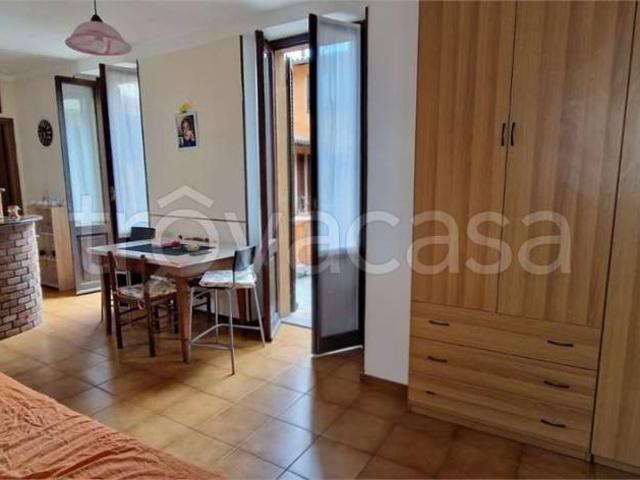 Appartamento in affitto a Borgomanero corso Garibaldi, 106