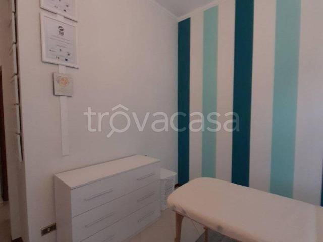 Appartamento in affitto a Borgosesia, terrazzo, parzialmente arredato, cucina a vista TrovaCasa
