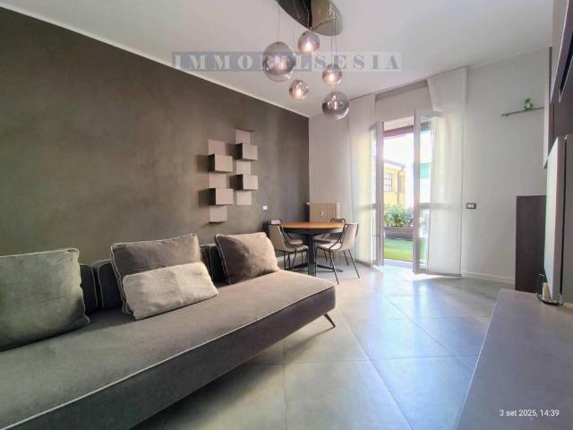 Appartamento in affitto a Borgosesia VC
