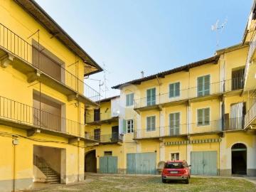 Appartamento in affitto a Bra via Cavour, 8, arredato, ultimo piano, centrale TrovaCasa
