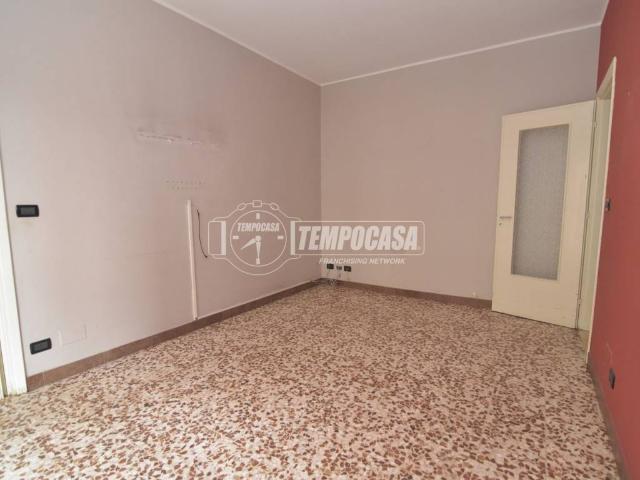 Appartamento in affitto a Brandizzo TO