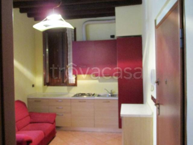Appartamento in affitto a Brescia, arredato, balcone TrovaCasa