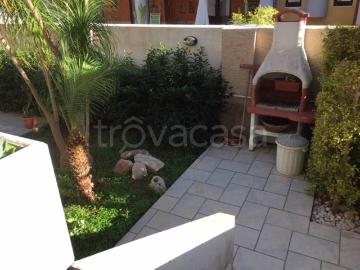 Appartamento in affitto a Brindisi via Materdomini, non arredato/vuoto, giardino privato, box TrovaCasa