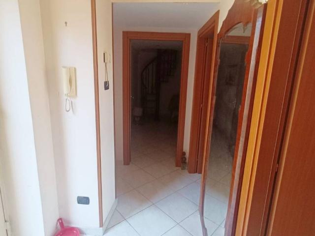 Appartamento in affitto a Brusciano NA