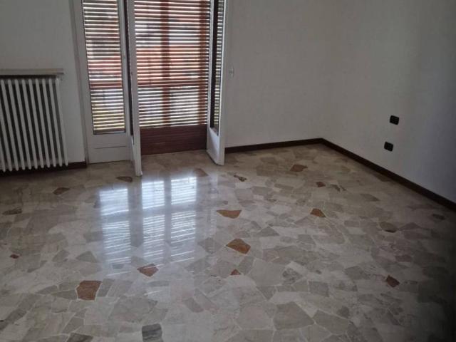 Appartamento in affitto a Cuasso al Monte VA