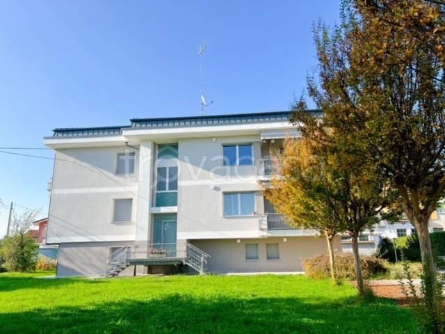 Appartamento in affitto a Cuneo, non arredato/vuoto, luminoso, cucina abitabile TrovaCasa