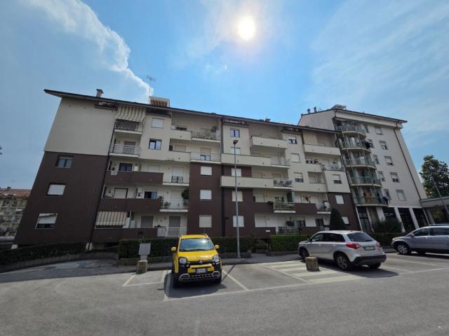Appartamento in affitto a Cuneo, arredato, box, riscaldamento autonomo TrovaCasa