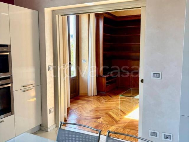 Appartamento in affitto a Cuneo corso Dante Alighieri, 22, arredato, box, ascensore TrovaCasa