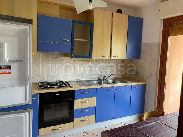 Appartamento in affitto a Curno