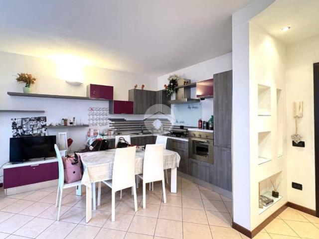 Appartamento in affitto a Curtatone via Antonio Segni, 39, arredato, terrazzo, luminoso TrovaCasa