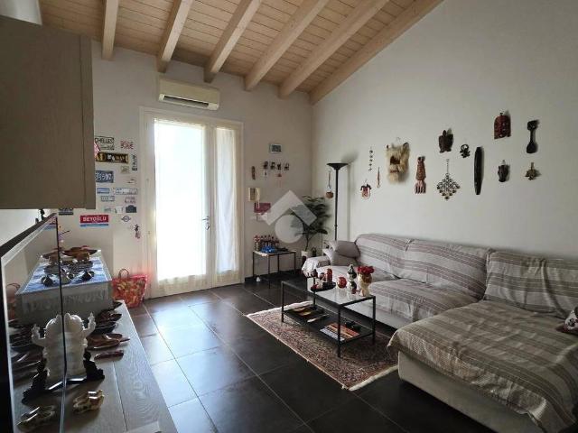 Appartamento in affitto a Curtatone MN