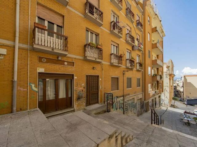 Appartamento in affitto a Cagliari CA
